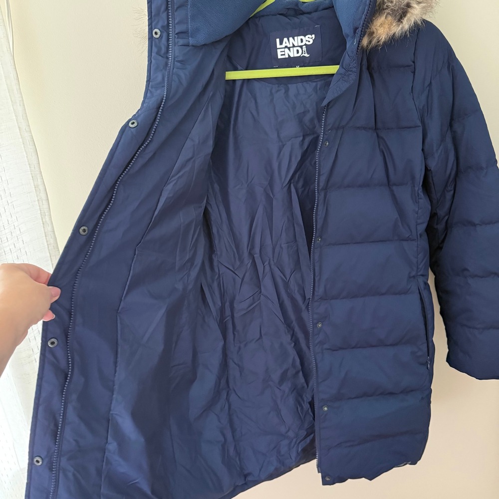 Lands End Womens Navy Blue Down Quilted Parka Jacket Faux Fur Hood Size M 10-12 - Picture 3 of 6